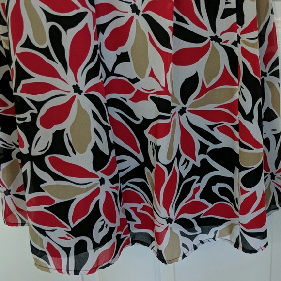 💸Sunny Leigh Floral Skirt - Picture 3 of 8